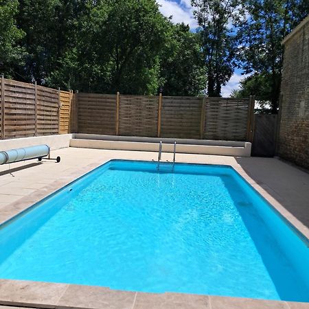 La Laujere Ivie - Gite & Piscine Privative Saint-Hilaire-du-Bois  Exteriér fotografie