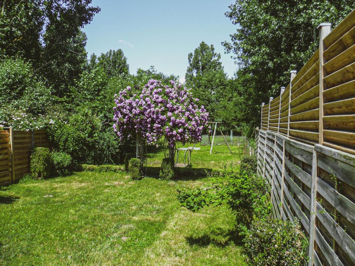 Vila La Laujere Ivie - Gite & Piscine Privative Saint-Hilaire-du-Bois  Exteriér fotografie